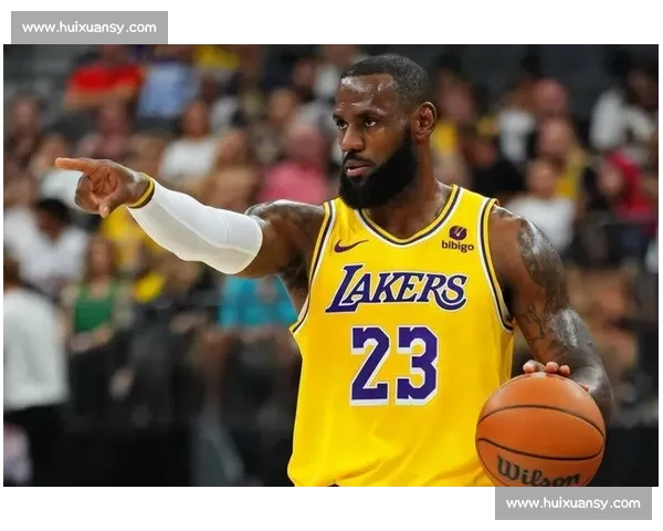 詹姆斯 4 万分里程碑壁纸:高清无码,速存! 詹姆斯 4 万分里程碑壁纸:高清无码,速存!