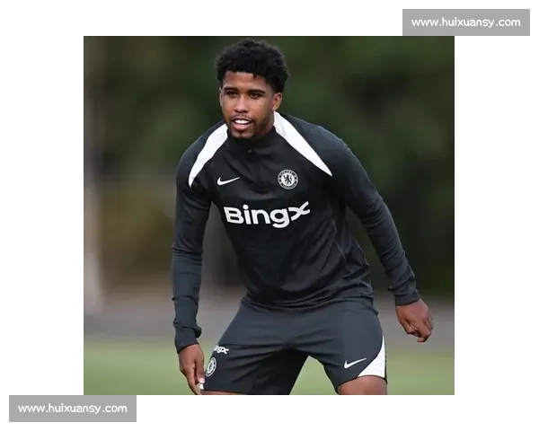 罗马诺确认：切尔西 70 万英镑签下 13 岁南非天才沙佩尔，曼城错失兄弟组合